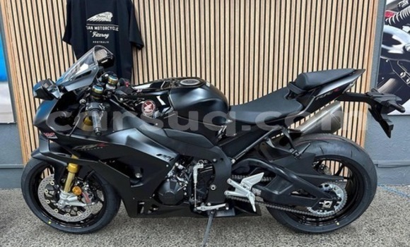 Acheter Neuf Moto Yamaha TMAX Noir à Goundi, Moyen-Chari Acheter Neuf Moto Yamaha TMAX Noir à Goundi, Moyen-Chari