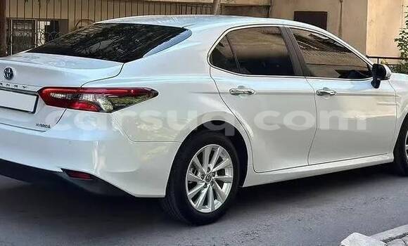 Acheter Occasion Voiture Toyota Camry Blanc à N'Djamena, Chari-Baguirmi Acheter Occasion Voiture Toyota Camry Blanc à N'Djamena, Chari-Baguirmi