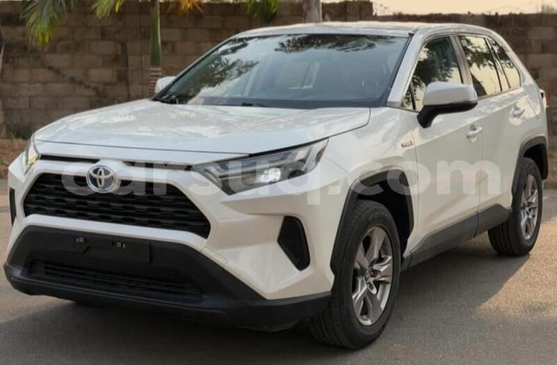 Big with watermark toyota rav4 chari baguirmi n djamena 4379