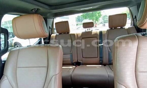 Buy Used Toyota Tundra White Car in N'Djamena in Chari-Baguirmi Buy Used Toyota Tundra White Car in N'Djamena in Chari-Baguirmi