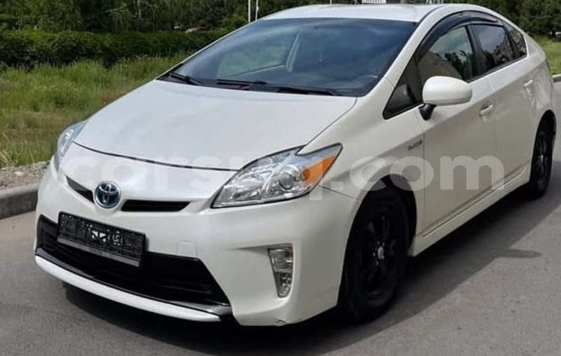 Big with watermark toyota prius chari baguirmi n djamena 4398