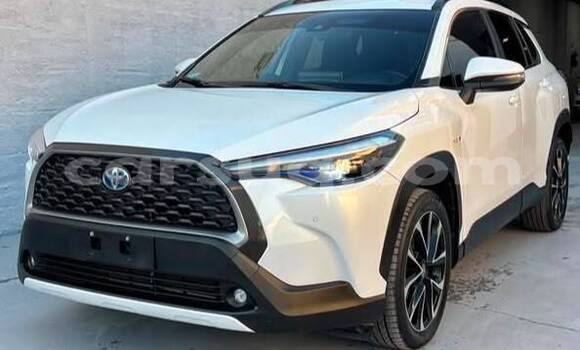 Acheter Occasion Voiture Toyota Corolla Cross Blanc à N'Djamena, Chari-Baguirmi