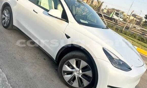 Buy Used Tesla Model X White Car in N'Djamena in Chari-Baguirmi Buy Used Tesla Model X White Car in N'Djamena in Chari-Baguirmi