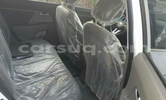 Acheter Occasion Voiture Kia Sportage Blanc à Am Timan, Salamat Region Acheter Occasion Voiture Kia Sportage Blanc à Am Timan, Salamat Region