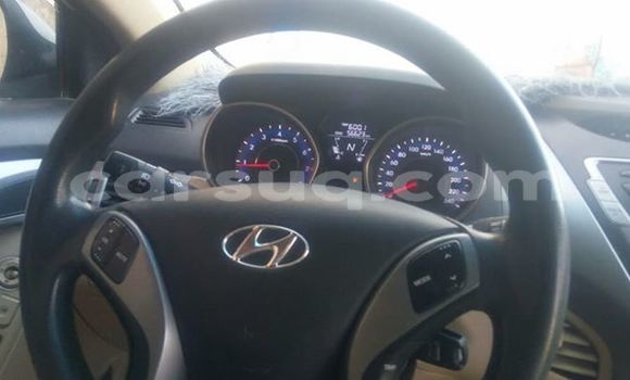 Acheter Occasion Voiture Hyundai Elantra Blanc à Faya–Largeau, Borkou Region Acheter Occasion Voiture Hyundai Elantra Blanc à Faya–Largeau, Borkou Region