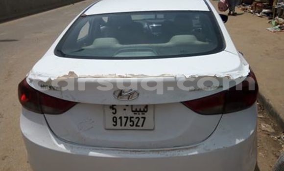 Acheter Occasion Voiture Hyundai Elantra Blanc à Faya–Largeau, Borkou Region