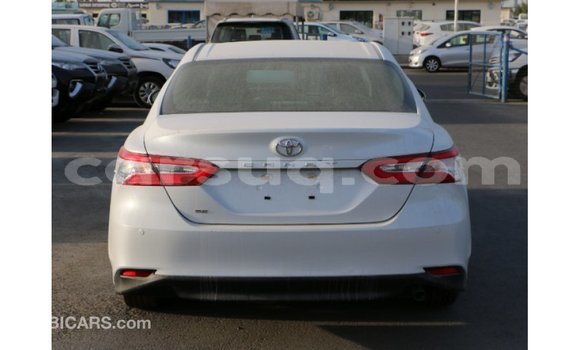 Acheter Import Voiture Toyota Camry Blanc à Import - Dubai, Barh el Gazel Acheter Import Voiture Toyota Camry Blanc à Import - Dubai, Barh el Gazel