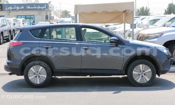 Acheter Import Voiture Toyota RAV4 Autre à Import - Dubai, Barh el Gazel Acheter Import Voiture Toyota RAV4 Autre à Import - Dubai, Barh el Gazel